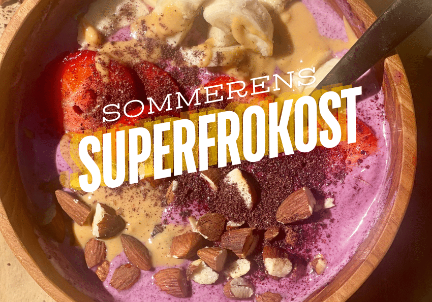 Yoghurt Bowl Sommerfrokost Yoghurt Bowl med bærpulver. Perfekt sommerfrokost